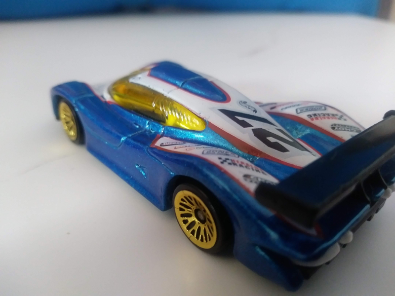 The #27 is almost perfect. Porsche’s actual ‘98 entries were #25 and #26. The #27 was actually Toyota
